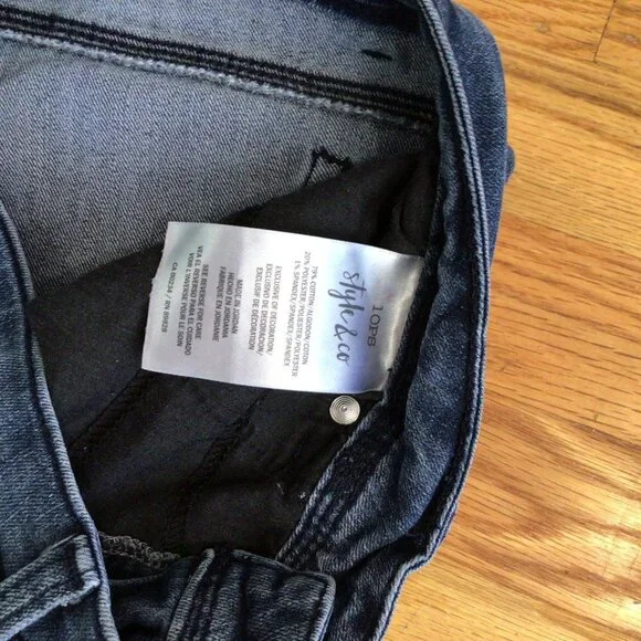 Style & Co. Jeans for Shorties! size 10 petite straight leg - Picture 5 of 7